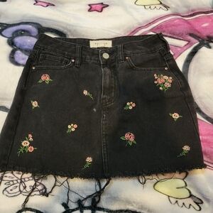 Pacsun Black Floral Distressed Denim Skirt Coquette Feminine Casual | 24
